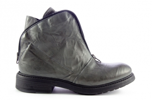 Grey lether ankle boots