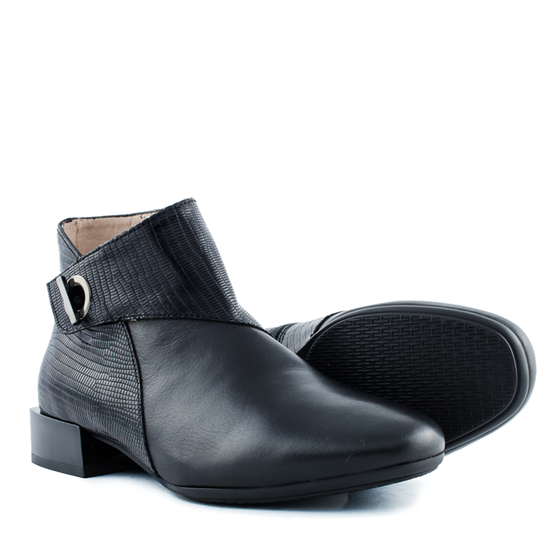 hispanitas black ankle boots