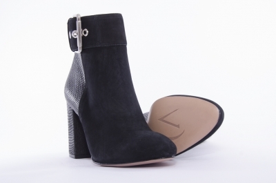 Thick heel cobra ankle boots 